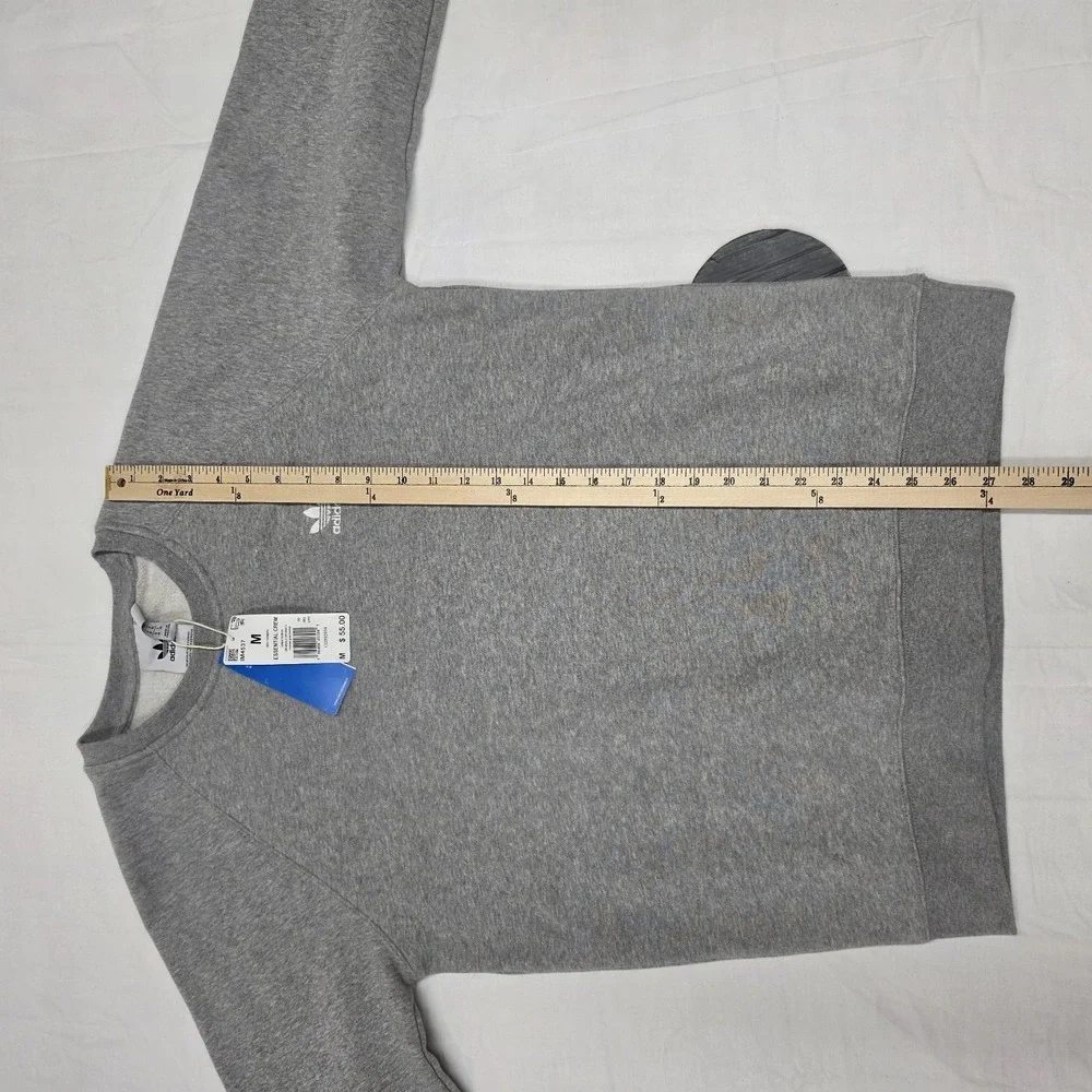 Adidas Essential Crewneck Sweatshirt Heathered Gray IM4537 Men's Size Medium